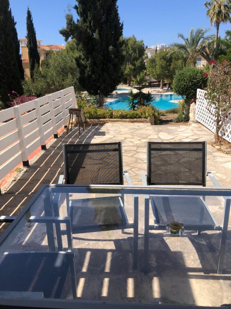 Regina Gardens - Spacious 3 Bed, 2 Bath Maisonette Paphos 外观 照片