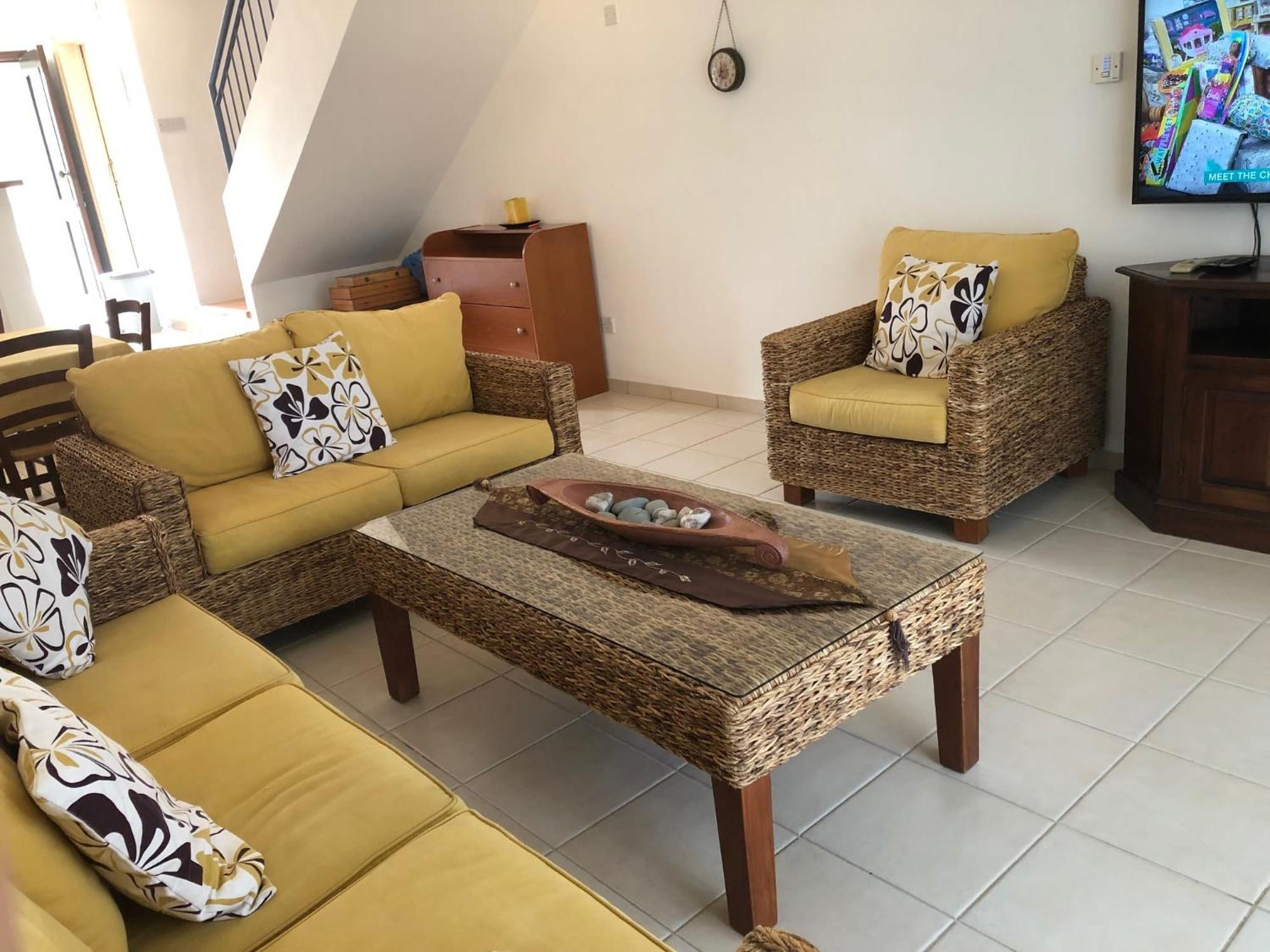 Regina Gardens - Spacious 3 Bed, 2 Bath Maisonette Paphos 外观 照片
